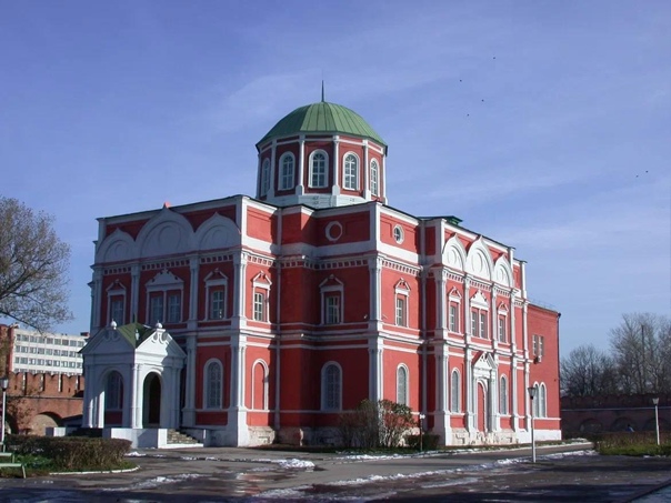 Тула оружейная: как Музей оружия стал одной из главных визиток всей России.