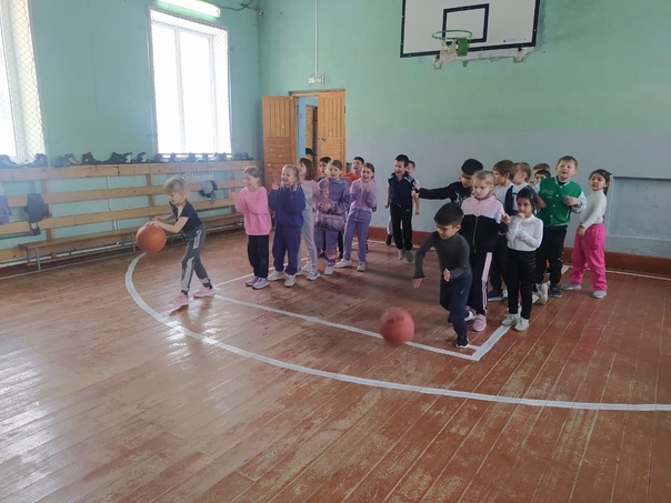Всю неделю наши дети,будущие защитники и защитницы отечества участвовали в спортивных соревнованиях..